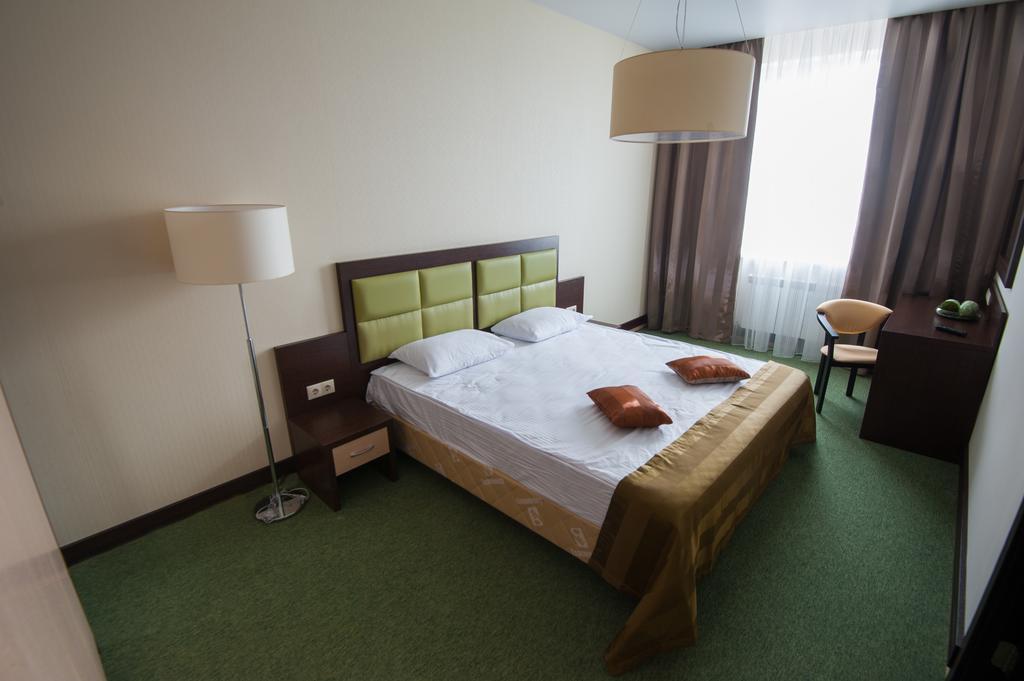 Iskra Hotel Moscow Room photo